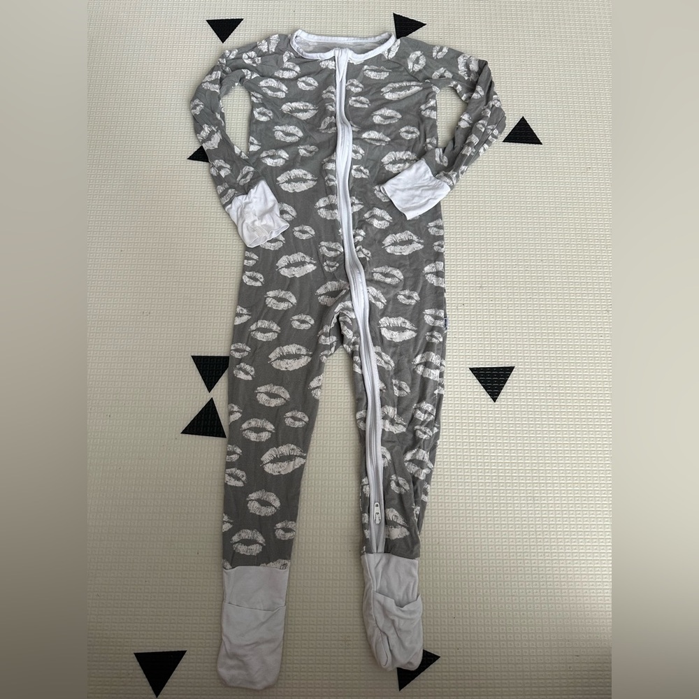 Little sleepies 18-24 months